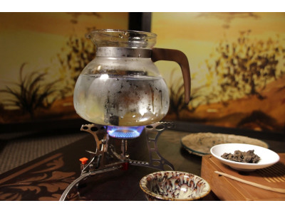 Експрес-курс про воду для заварювання чаю