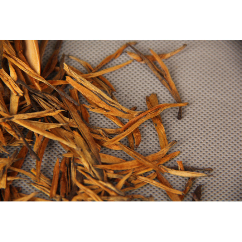 Чорний чай "Золоті голки" (Дянь Хун Да Цзінь Я), 2025 р, розсипний