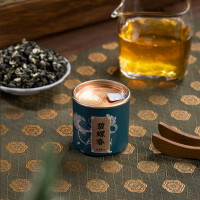 Зелений чай "Бі Ло Чунь" (Bi Luo Chun), 5 г, банка