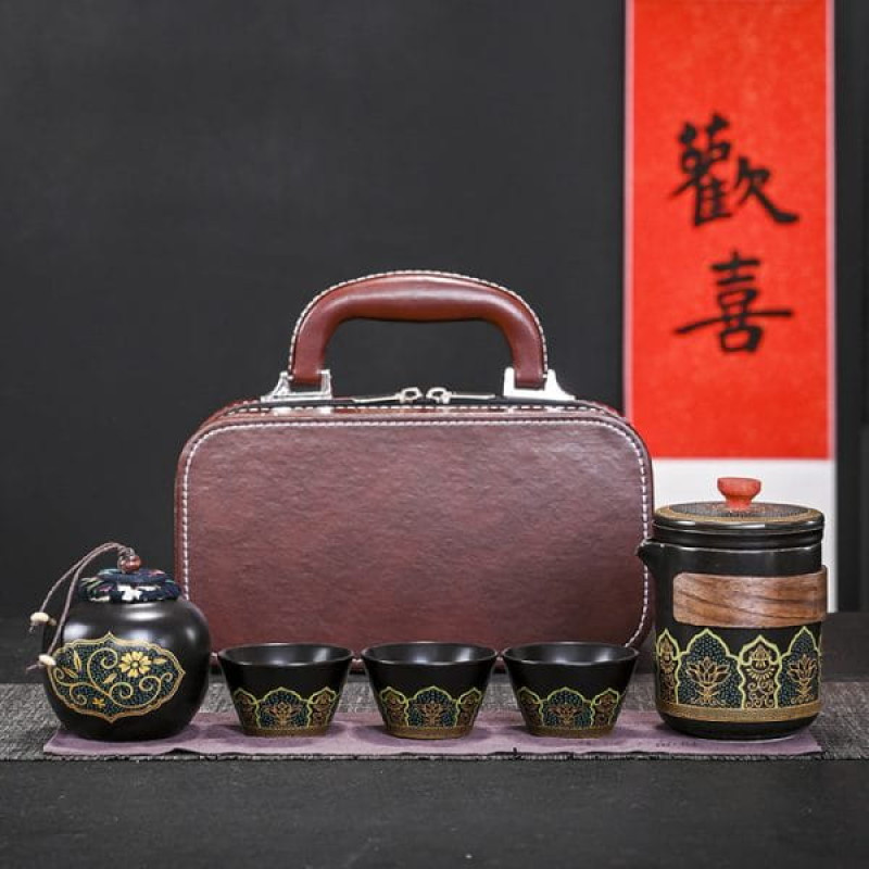 Чайний набір "Гу Юнь" (Gu Yun), 1 чайник + 3 чашки + банка, шкіряний кейс, чорний