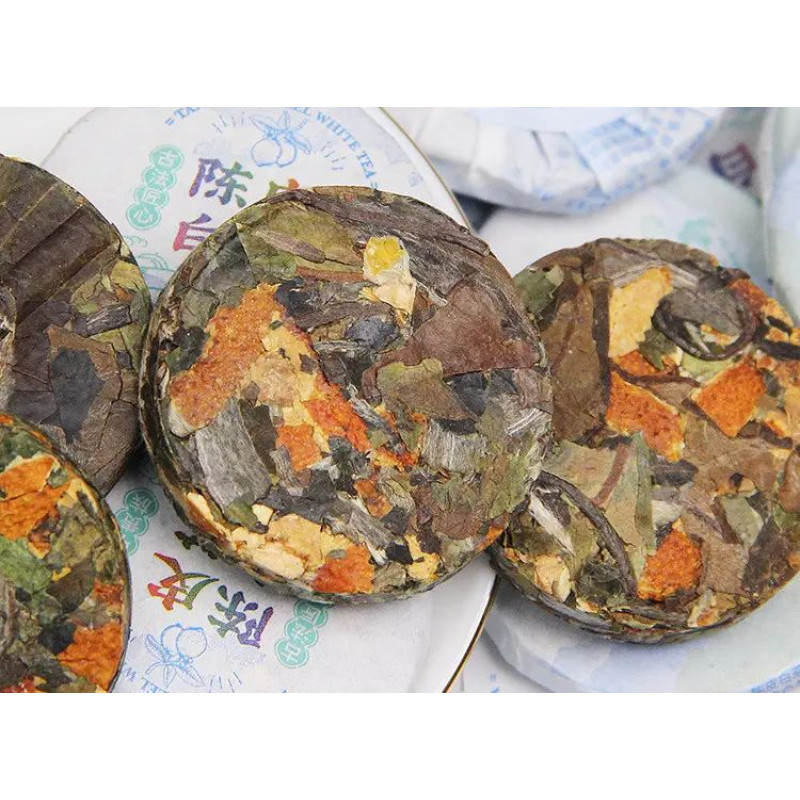 Білий чай з мандариновою цедрою "Чень Пі Бай Ча" (Chen Pi White Tea), 6 г, міні млинець / таблетка